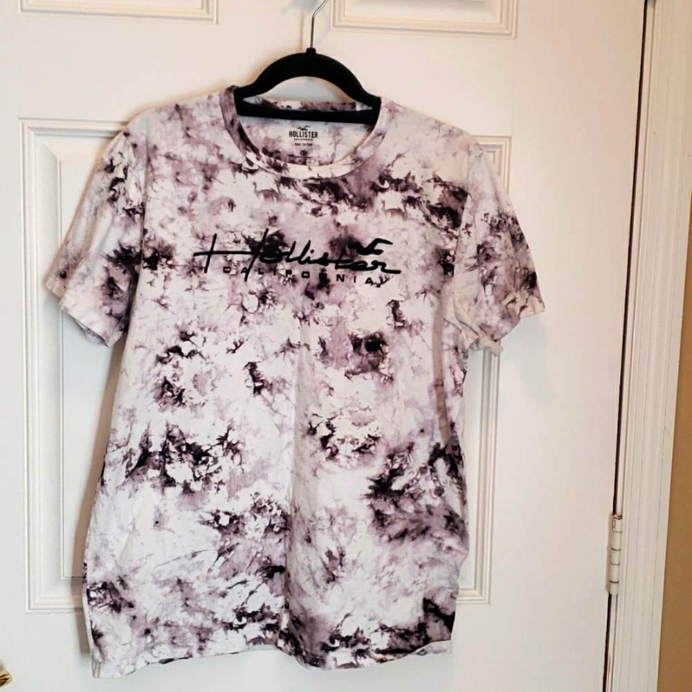Hollister Large Short Sleeve T
